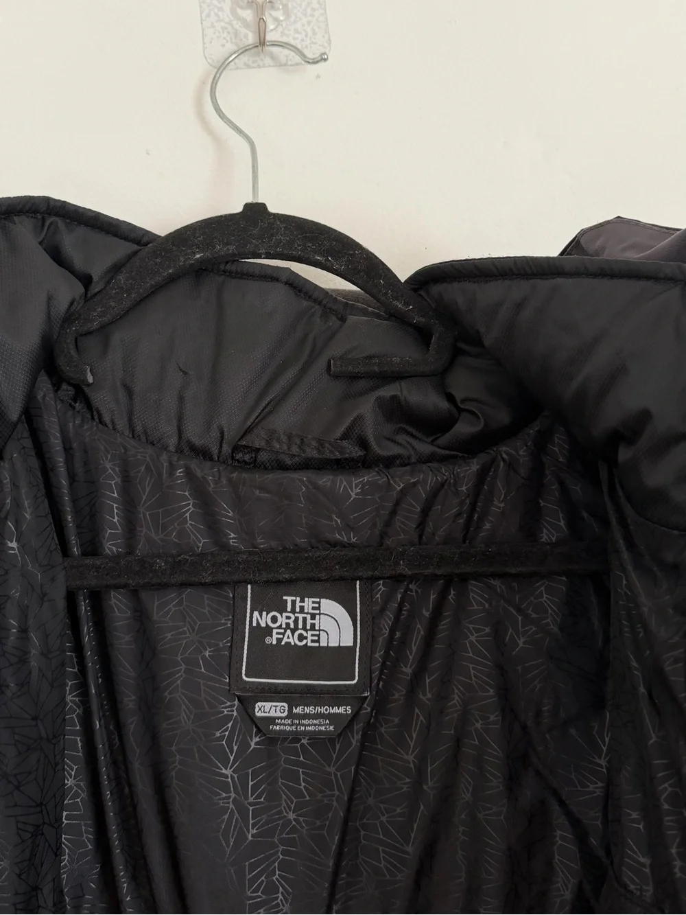 The North Face HyVent Hooded Insulated Ski Jacket Mens XL Black Gray Full Zip